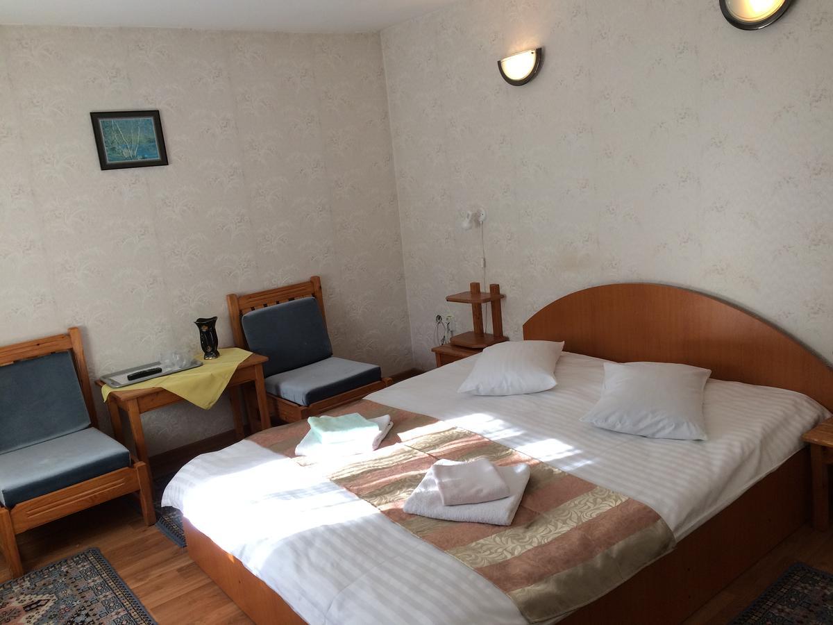 Pension Casa Alba Slănic-Moldova Exteriör bild